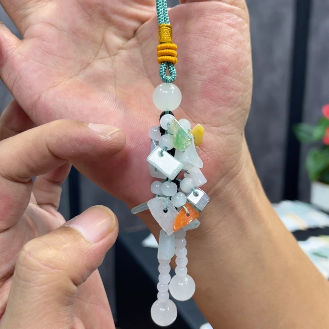 翡翠未镶嵌颈饰纯天然缅甸a货翡翠挂件