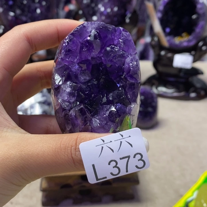 大型摆件（非配饰）未镶嵌水晶摆件