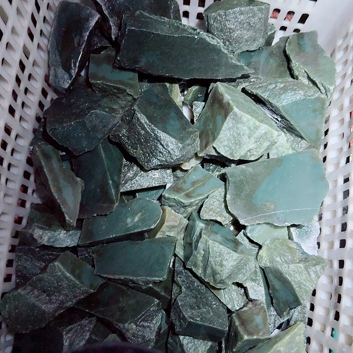 和田玉（糖玉）未镶嵌珠宝奇石任*生