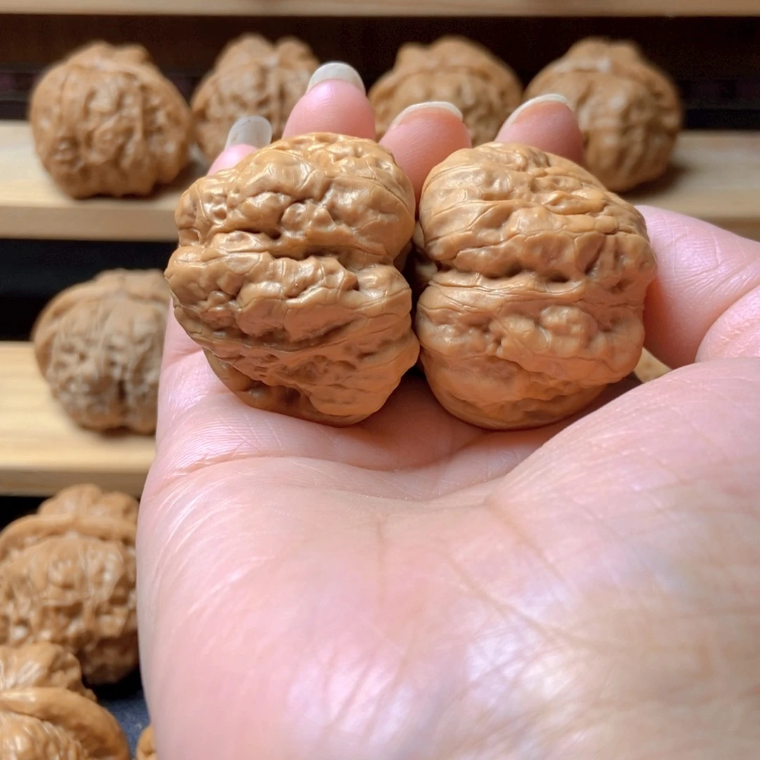 文玩核桃吊坠易*蛤蟆头