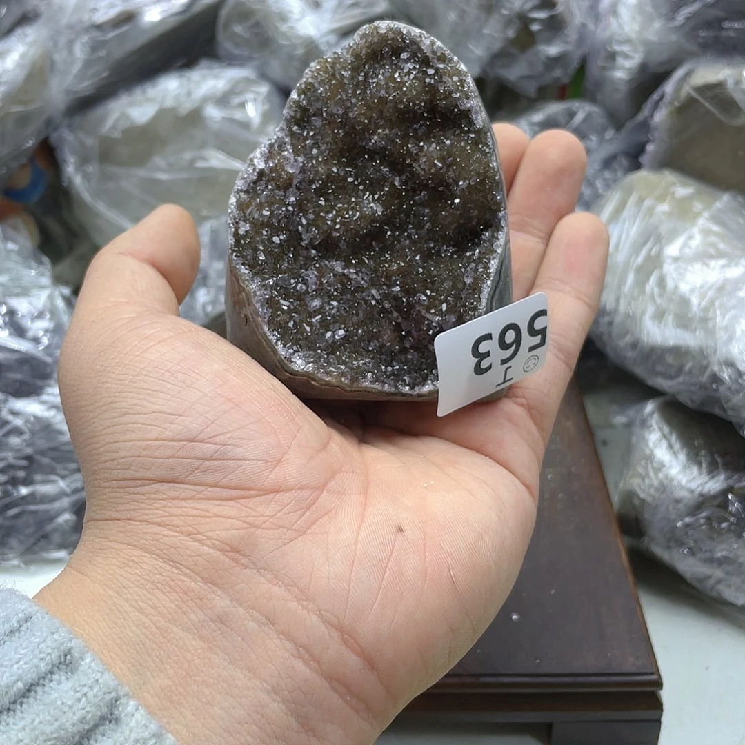 紫晶大型摆件（非配饰）未镶嵌