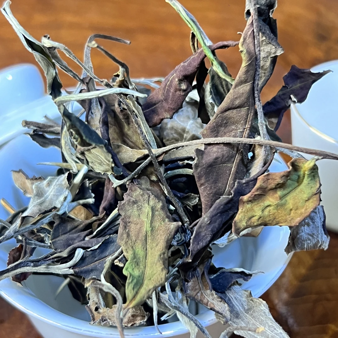 易武麻黑 乔木秋（白）茶 清甜甘润