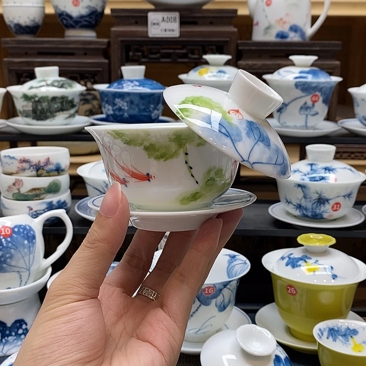 手绘五彩荷花悬停盖碗150cc釉下彩微瑕福利款