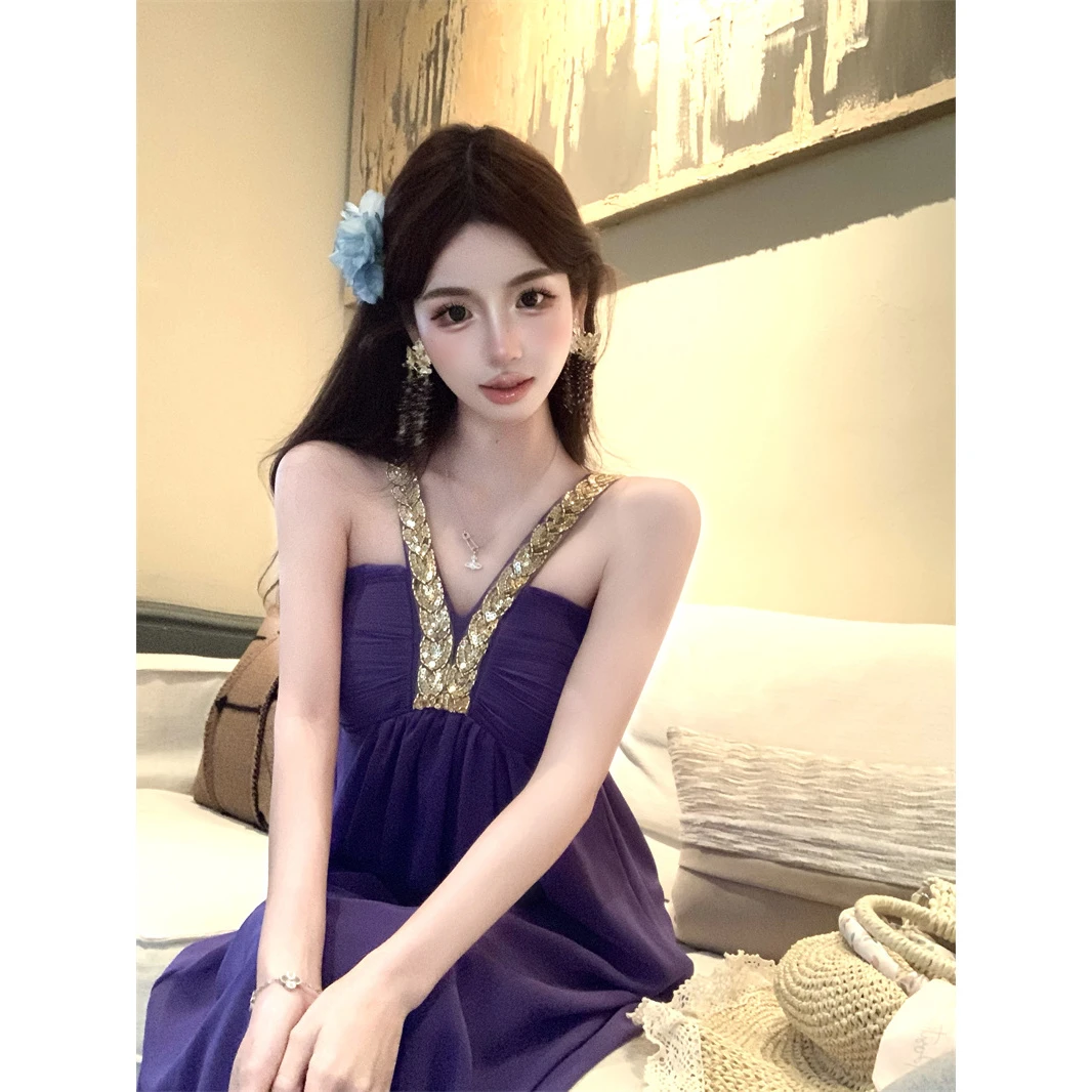 韩系手工订钻吊带连衣裙女小众设计感时尚收腰显瘦纯欲风包臀裙子