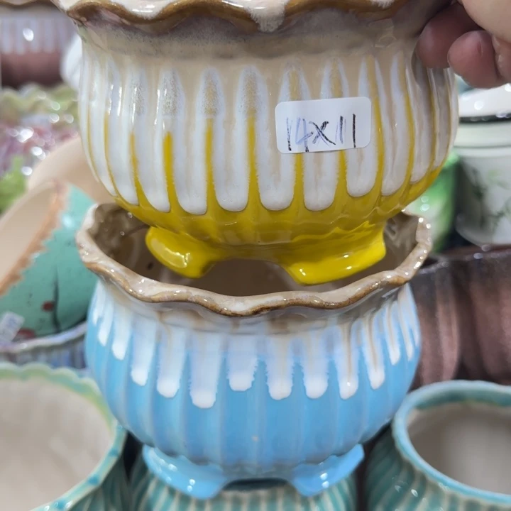 凑9块包邮，有孔，花盆