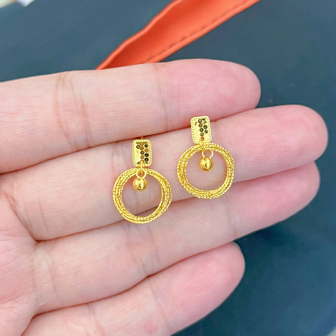 足金999线圈鱼鳞方牌耳钉直针