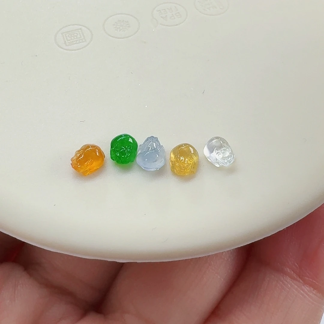 翡翠颈饰未镶嵌爱****藏裸石买断