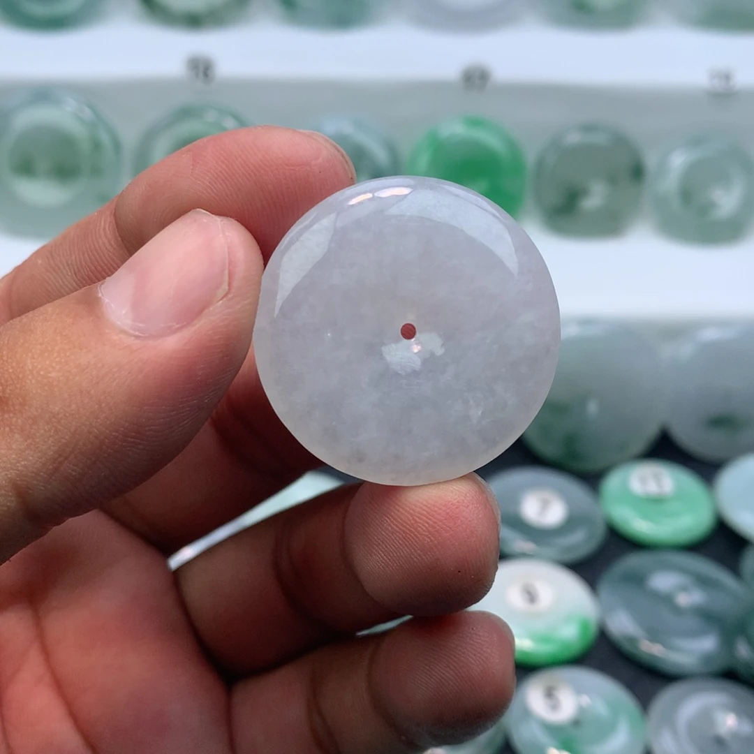 翡翠未镶嵌颈饰缅甸天然A货翡翠31.8-6.1