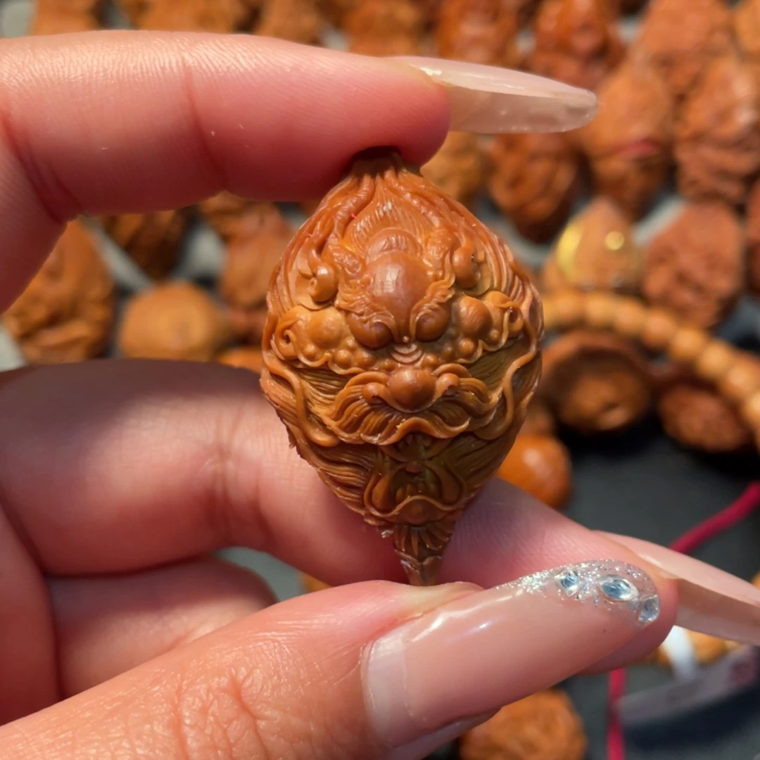 【闪购商品】手串/手链橄榄核龙王