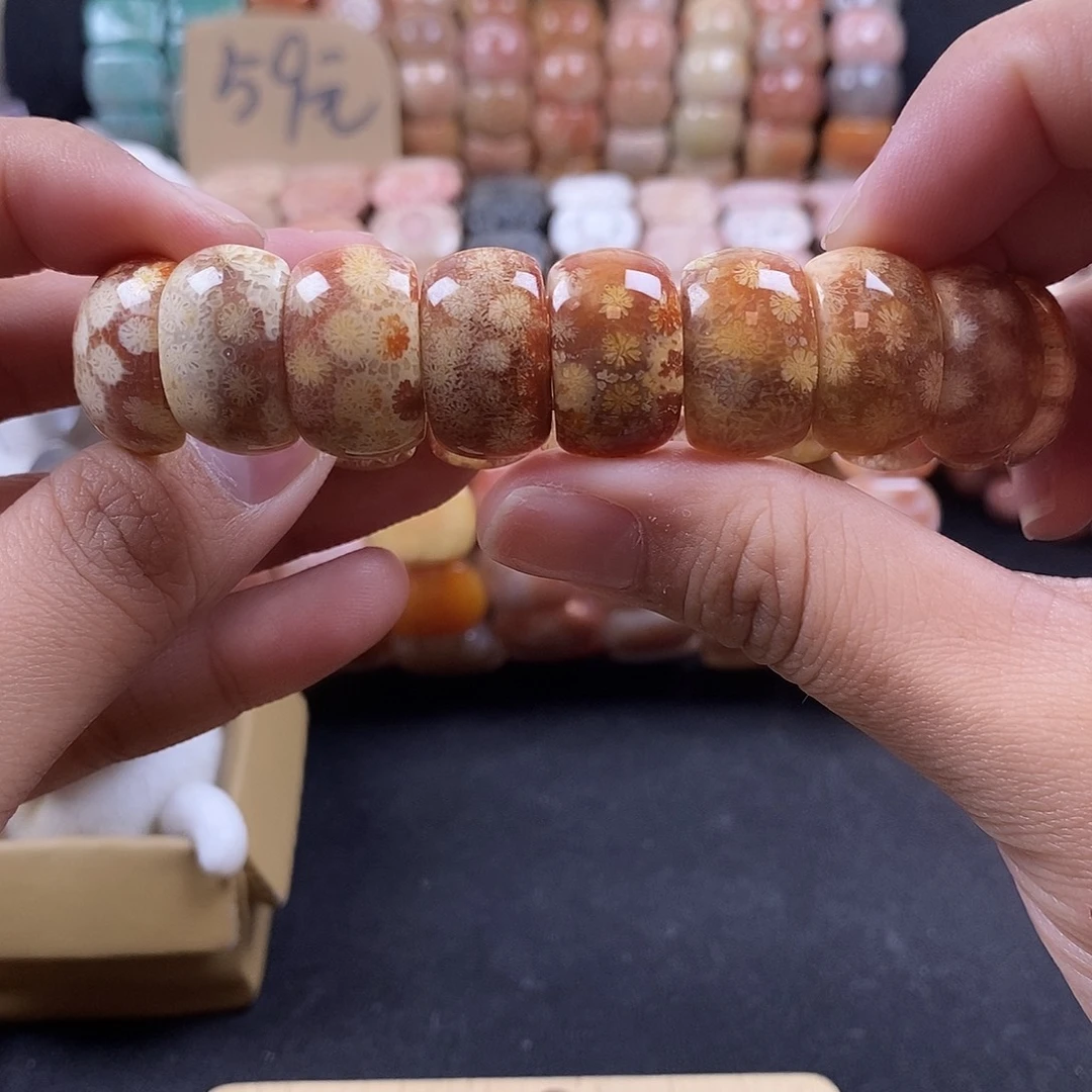 硅化珊瑚（珊瑚玉）未镶嵌手牌95