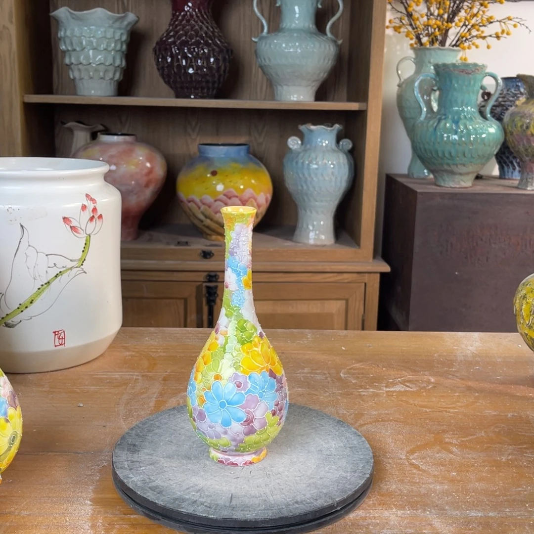 摆件陶瓷花瓶高19.5口径2手绘万花