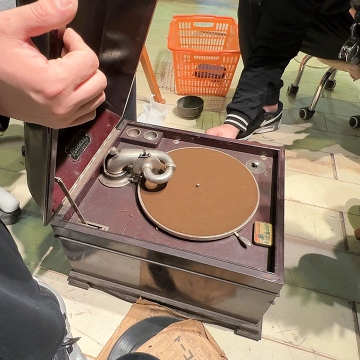 手工艺品琉璃期待我今天不发的消息