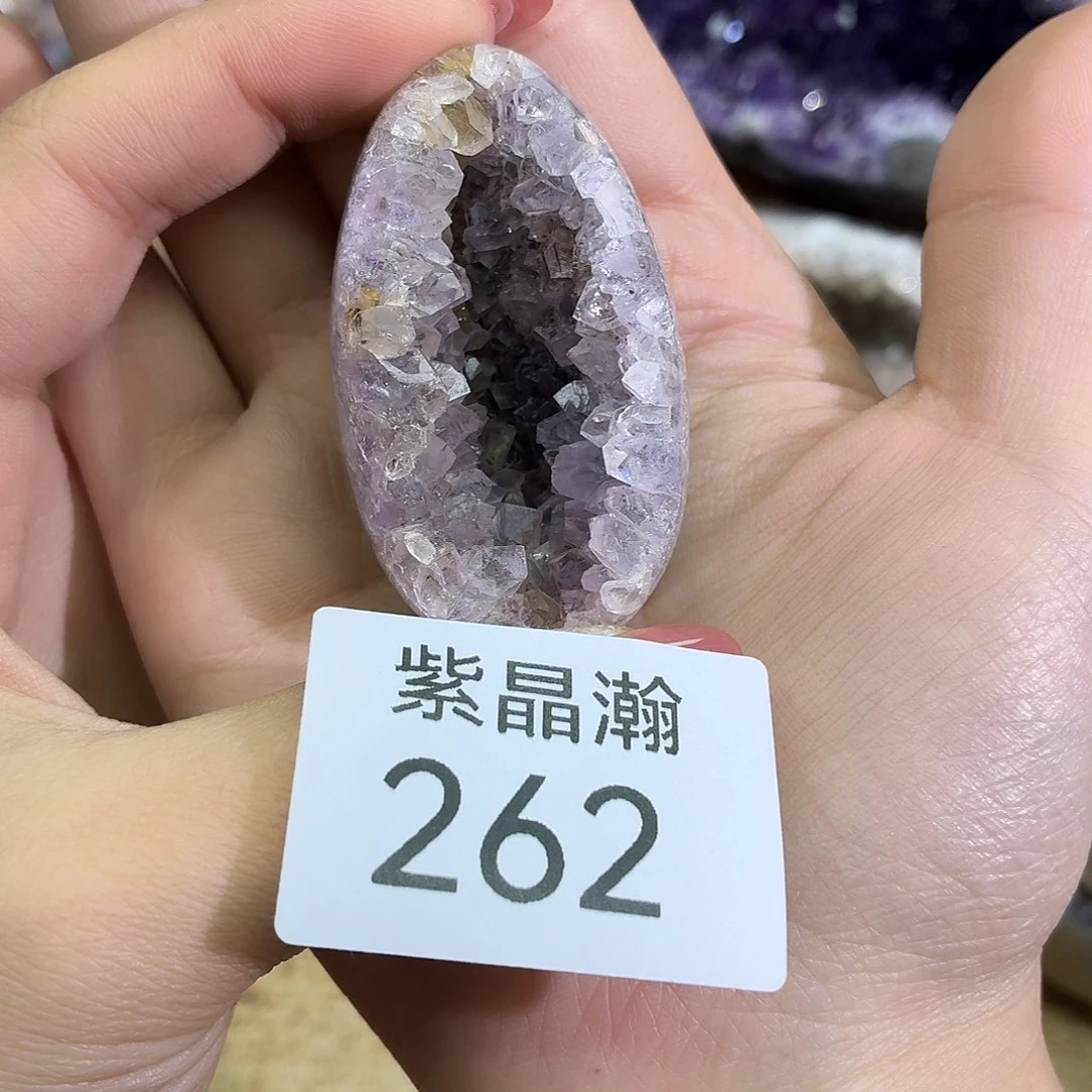 未镶嵌水晶大型摆件（非配饰）