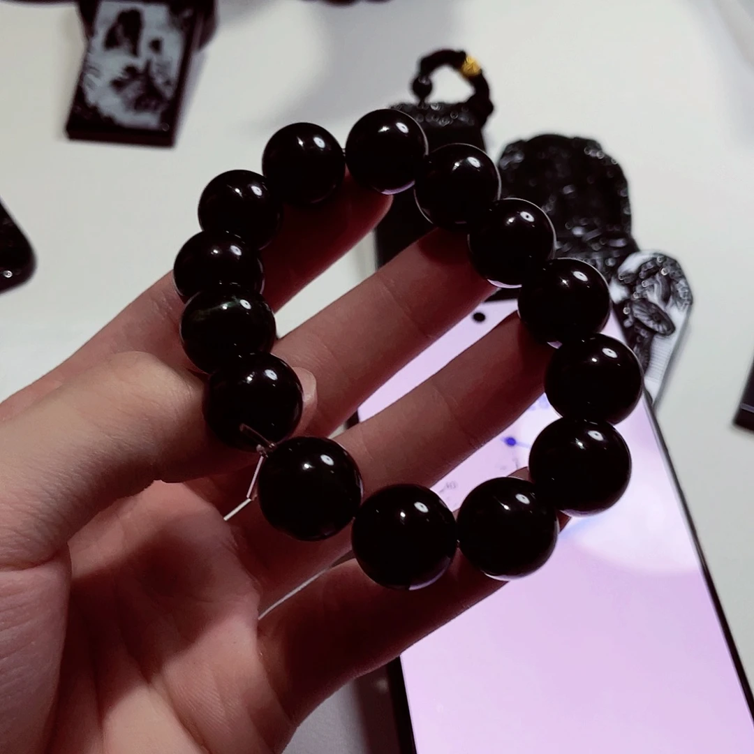 翡翠未镶嵌颈饰翡翠16