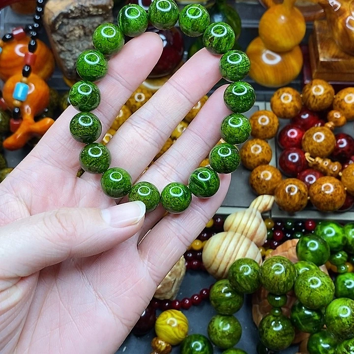 琥珀木丹青琥珀木