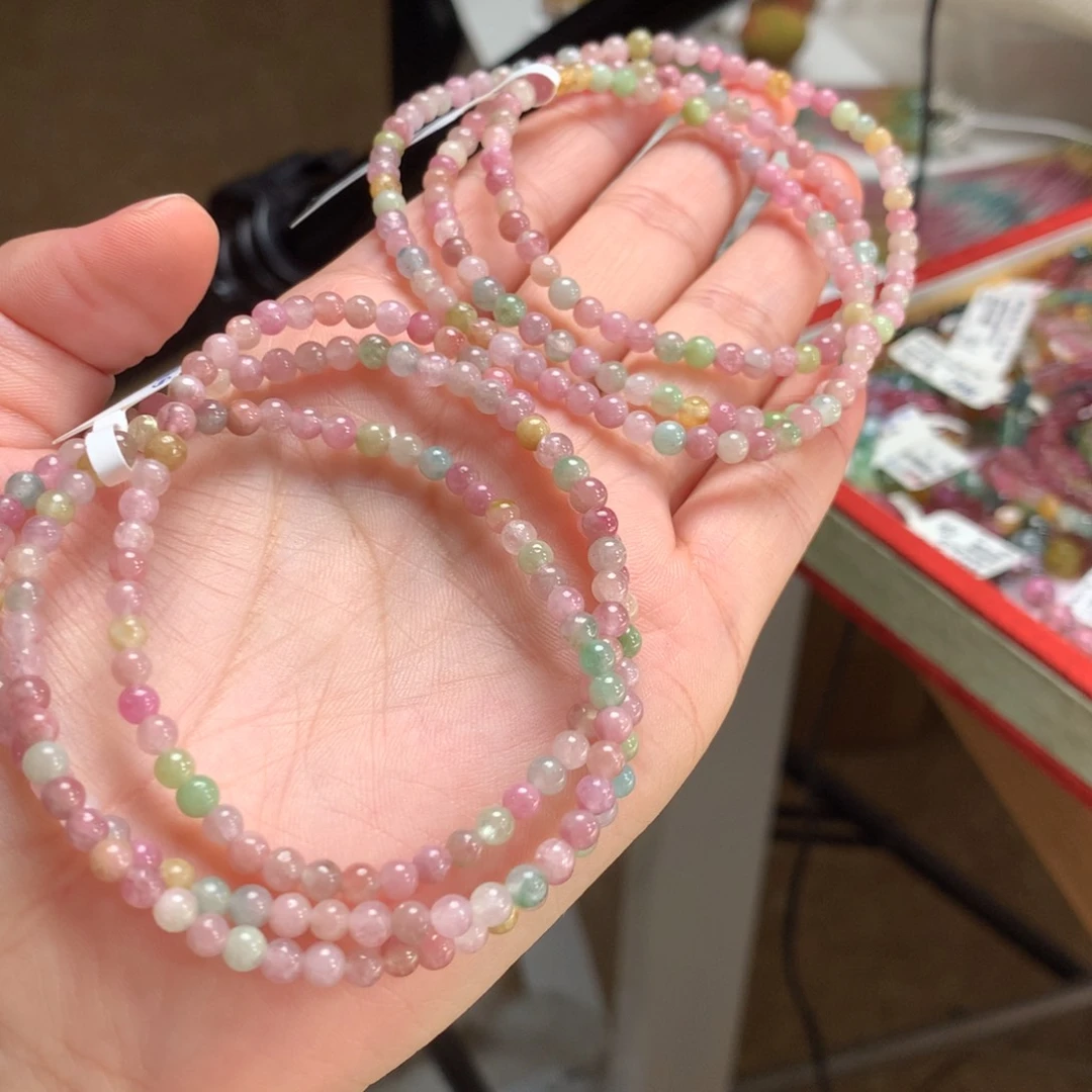 手链未镶嵌碧玺多样性发其一