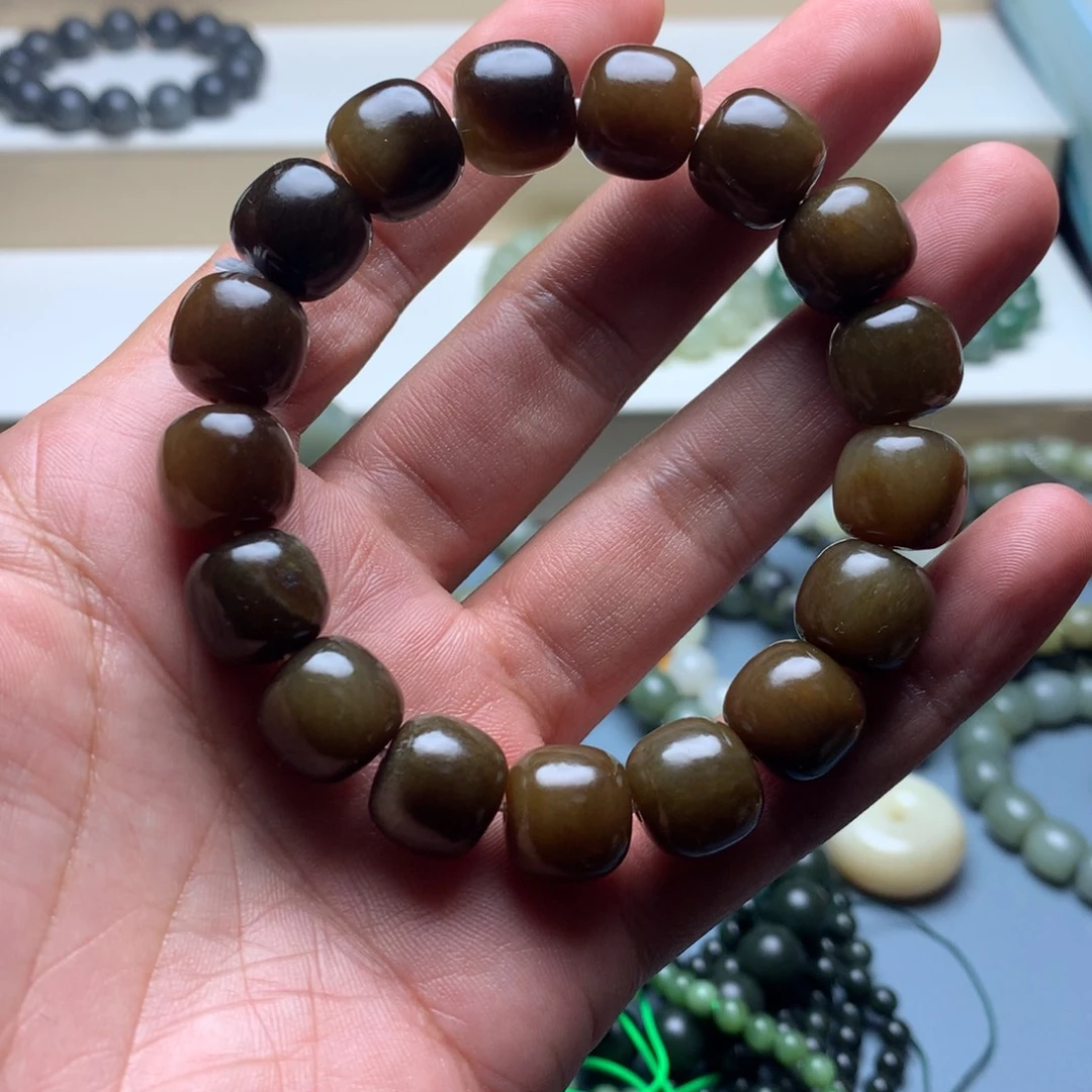 和田玉未镶嵌手链