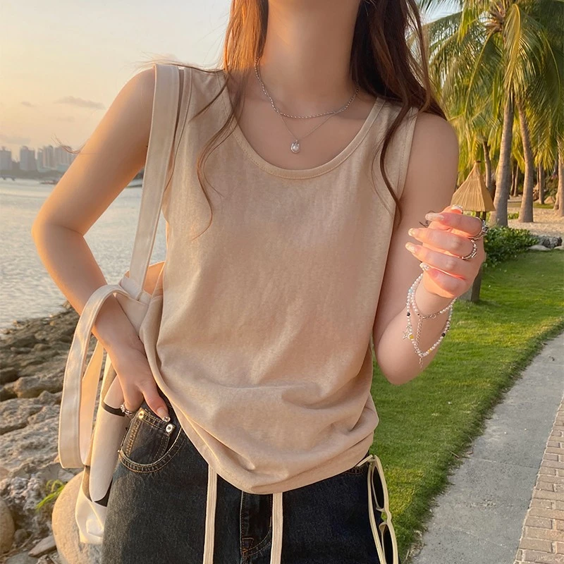 雪花棉奶咖色吊带背心夏季2026新款宽松遮肉显瘦打底内搭海边上衣