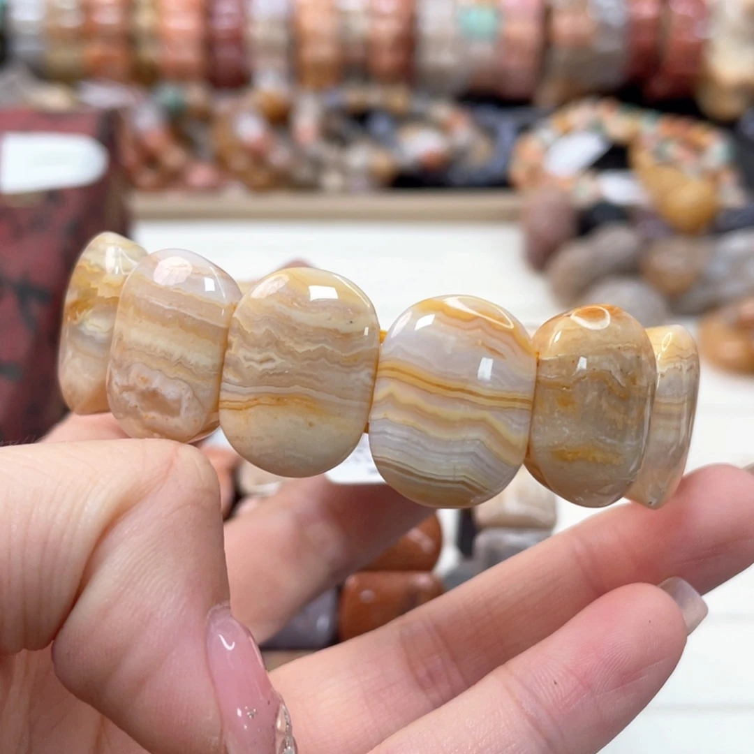 未镶嵌手链硅化珊瑚（珊瑚玉）ᨳ****了331