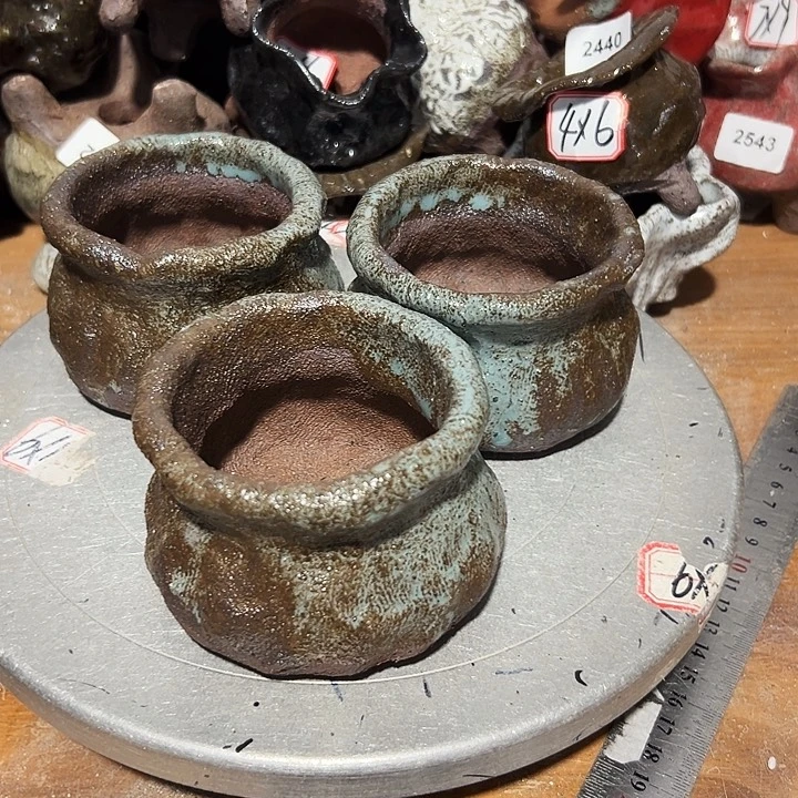 汪***溯粗陶花盆制作就这样了
