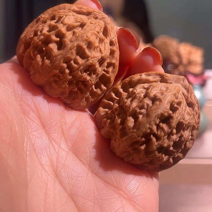 核桃三角白全品无休