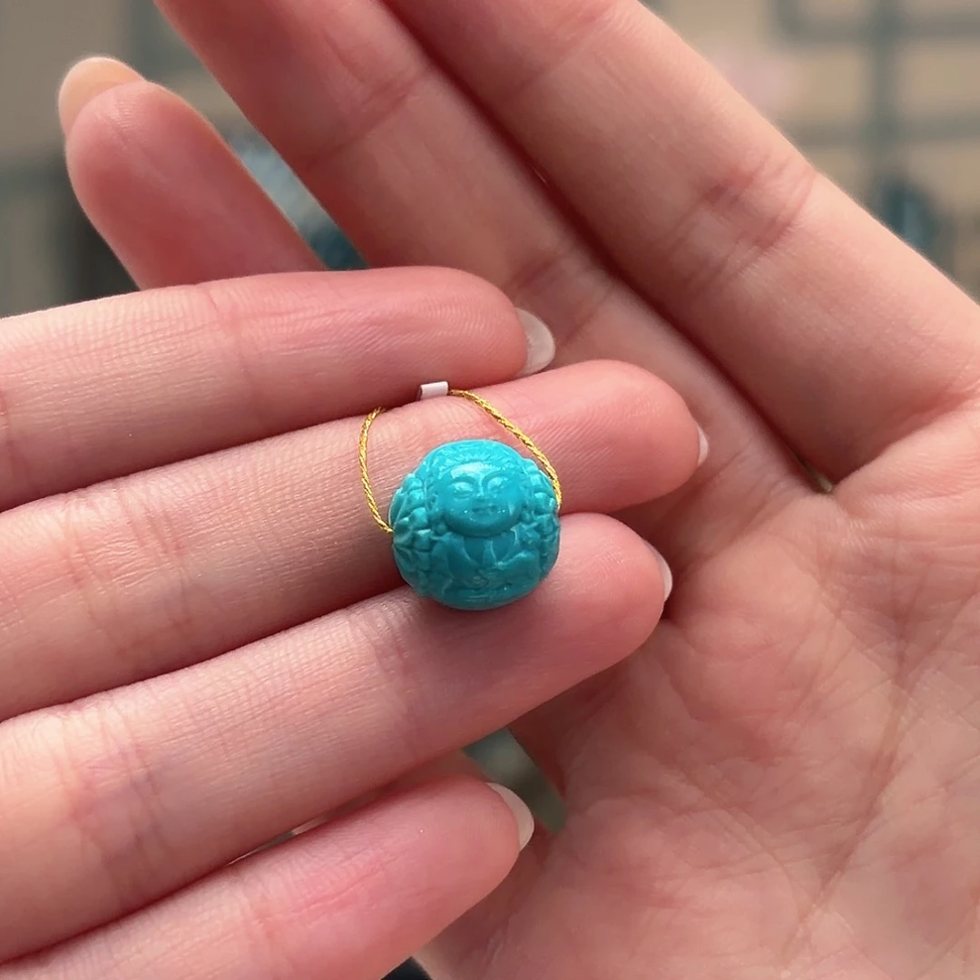 绿松石未镶嵌颈饰