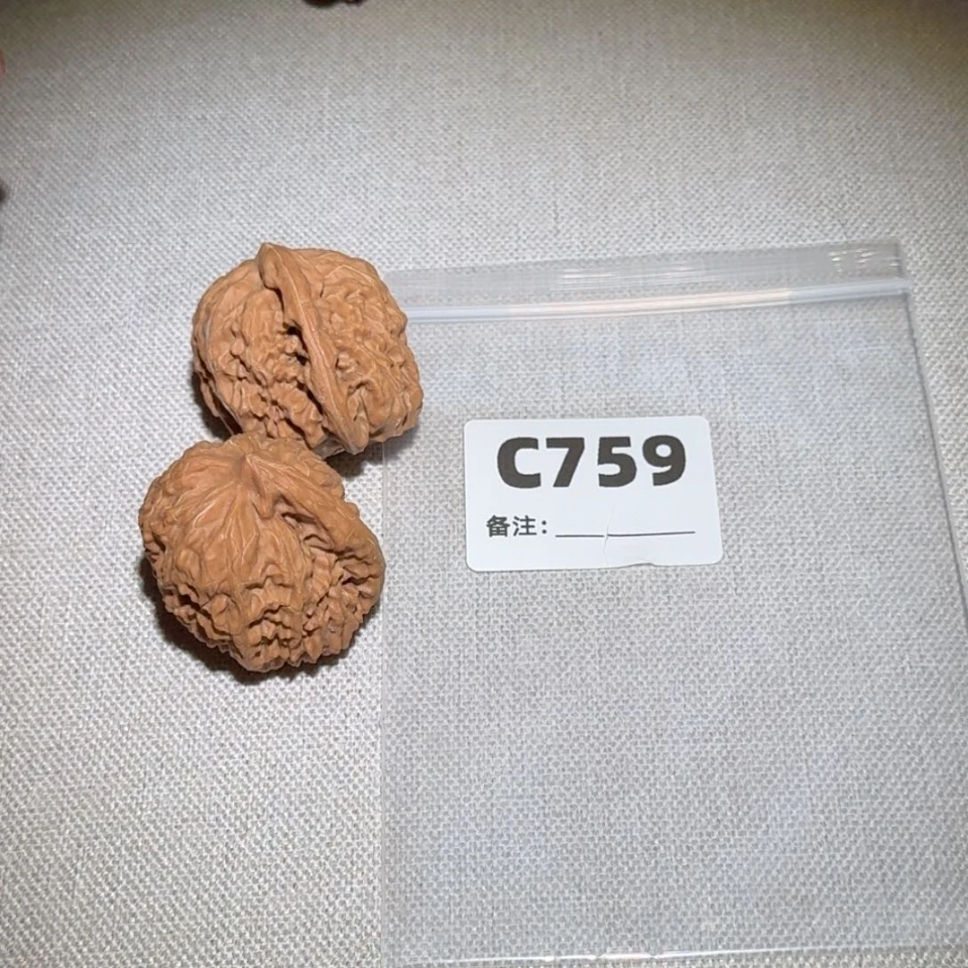 文玩核桃吊坠一根筋759