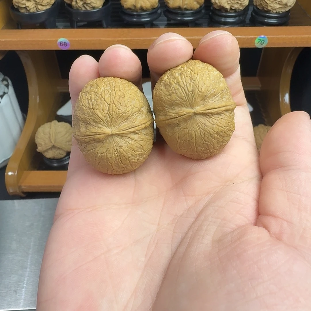 文玩核桃把件10号蛇皮球39尺