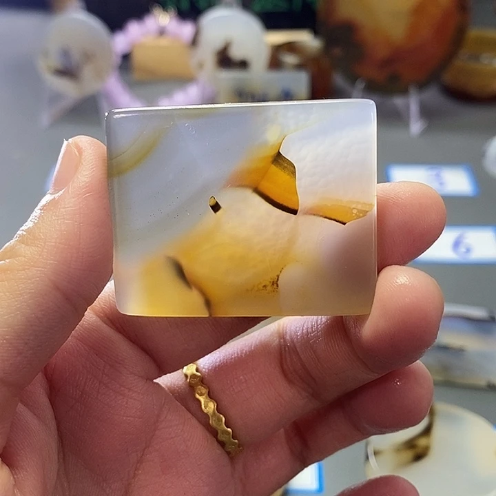 玛瑙/玉髓未镶嵌珠宝半成品