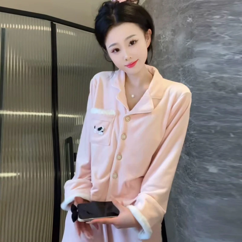 甜甜狗海岛绒网红轻奢气质显瘦柔软秋冬短款长袖长裤居家ins风