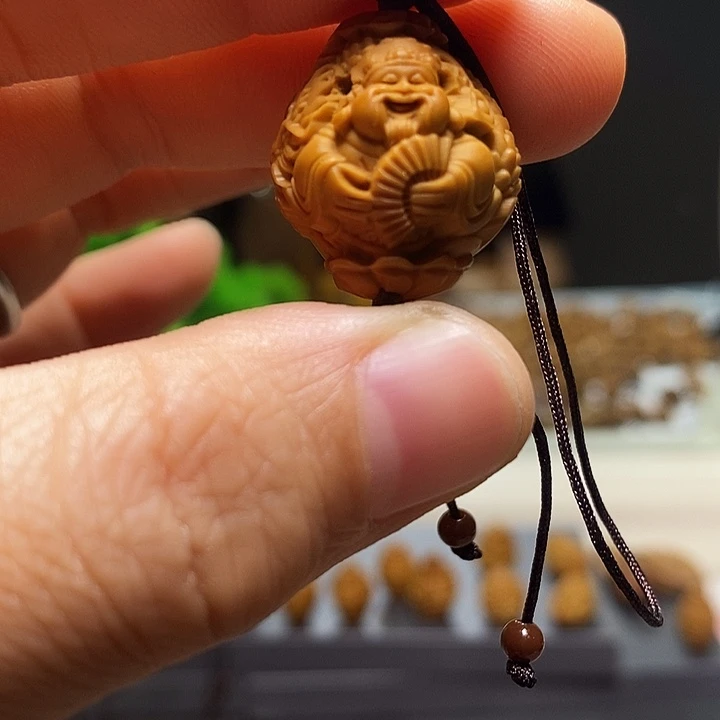 橄榄核吊坠橄榄球赛