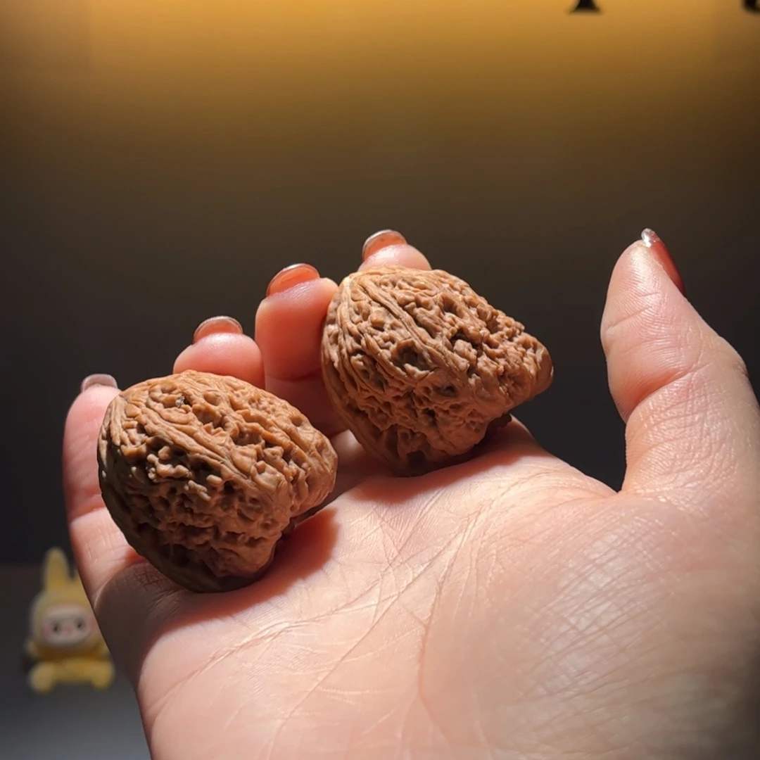 J***C文玩核桃吊坠南将