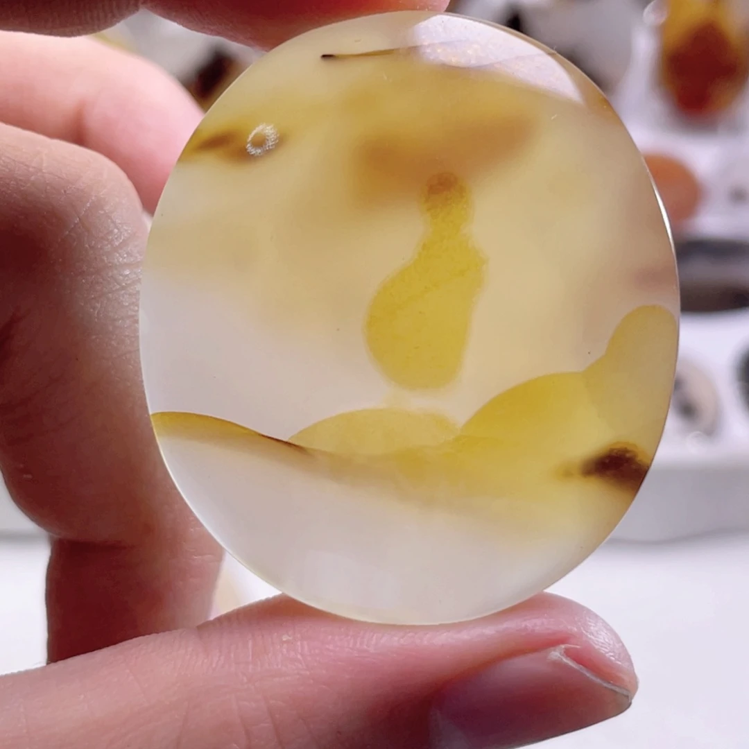 玛瑙/玉髓颈饰合金