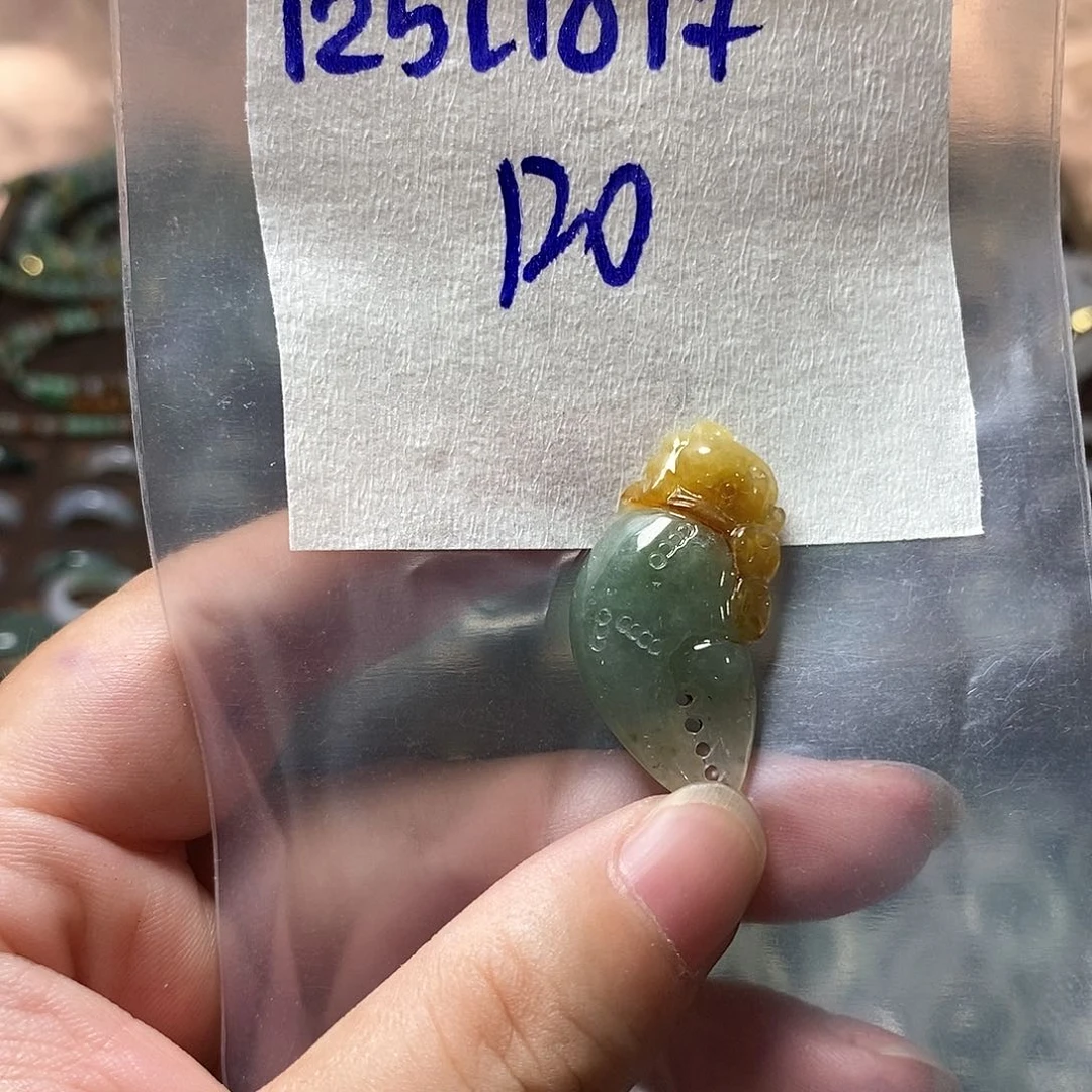 未镶嵌定制翡翠翡翠