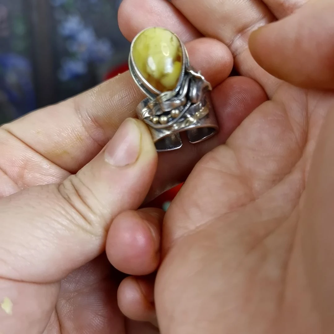 琥珀戒指银S925镶嵌戒指