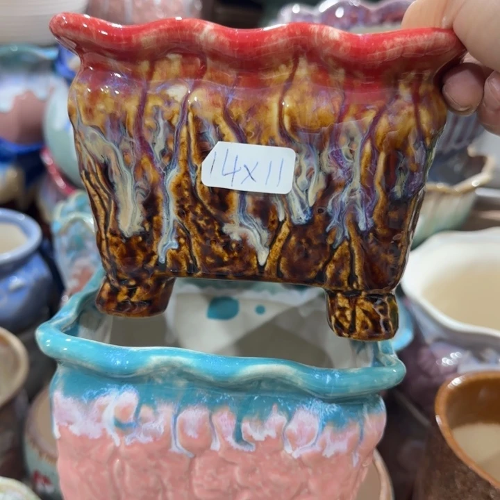 凑9块包邮，有孔，不清楚问客服