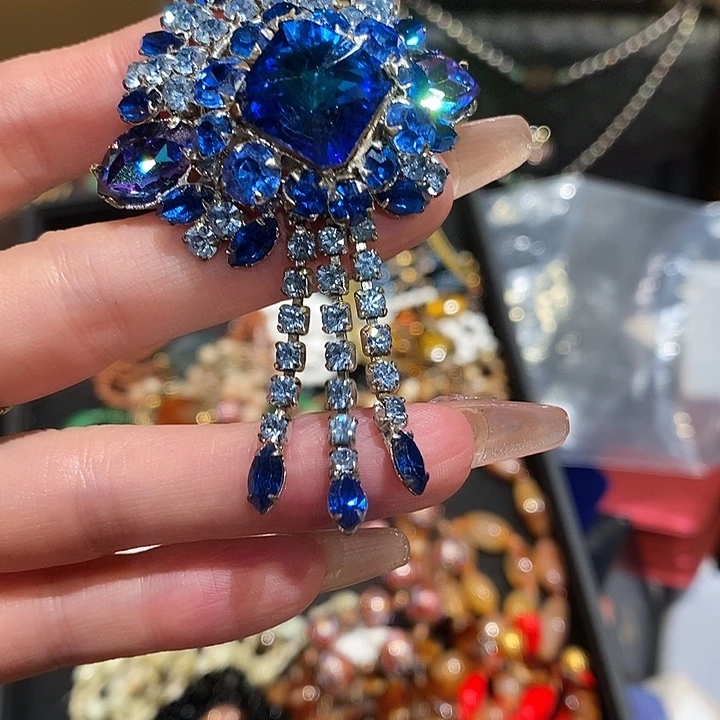 是***耶中古香水沐浴露持久留香