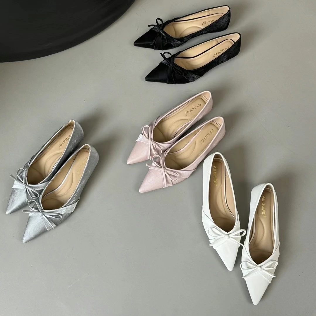 低跟尖头单鞋女鞋2025春季新款韩版奶奶鞋粗跟一脚蹬蝴蝶结通勤鞋