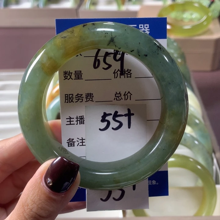 蛇纹石玉未镶嵌手镯659