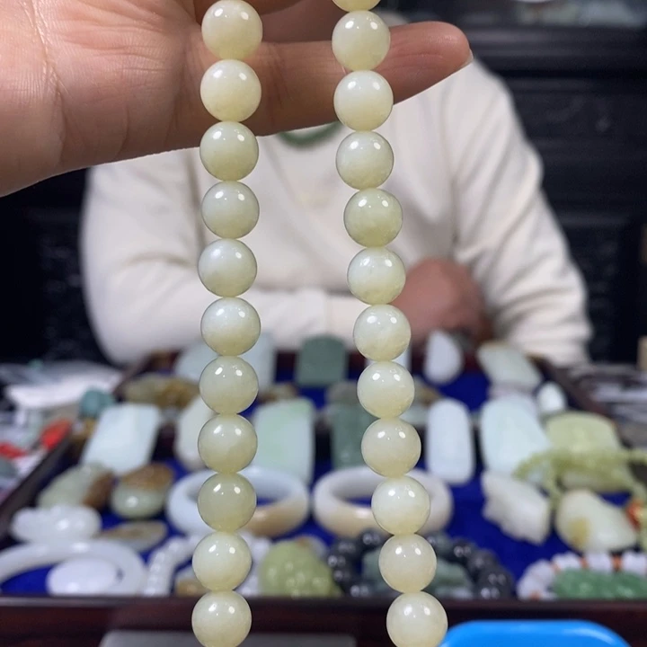 和田玉挂件未镶嵌逸**飘