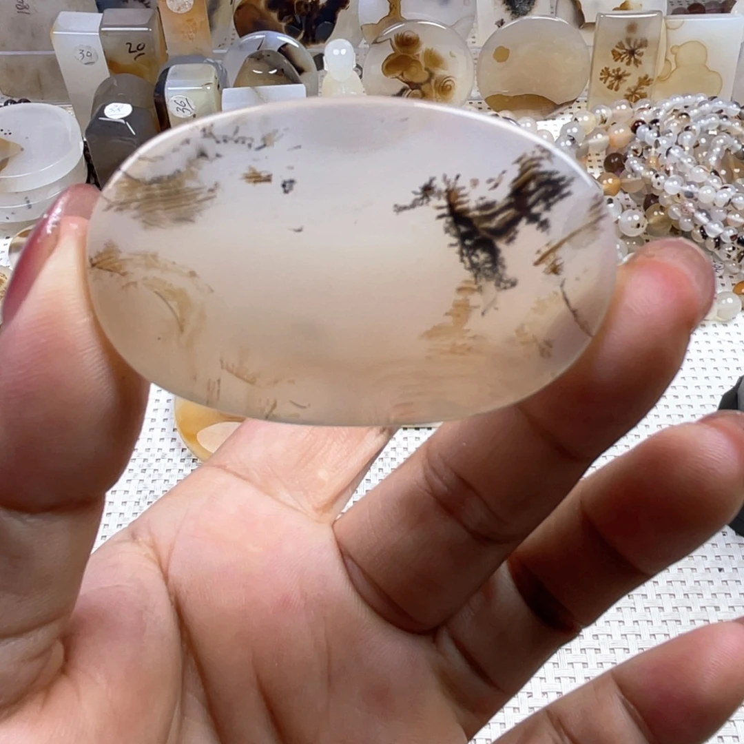 玛瑙/玉髓未镶嵌颈饰