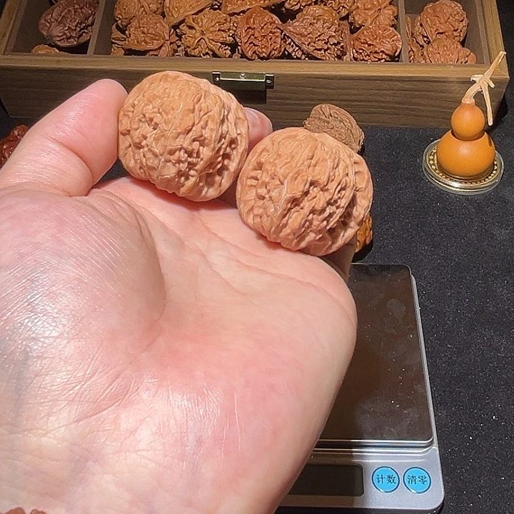 文玩核桃吊坠9-全正磨38