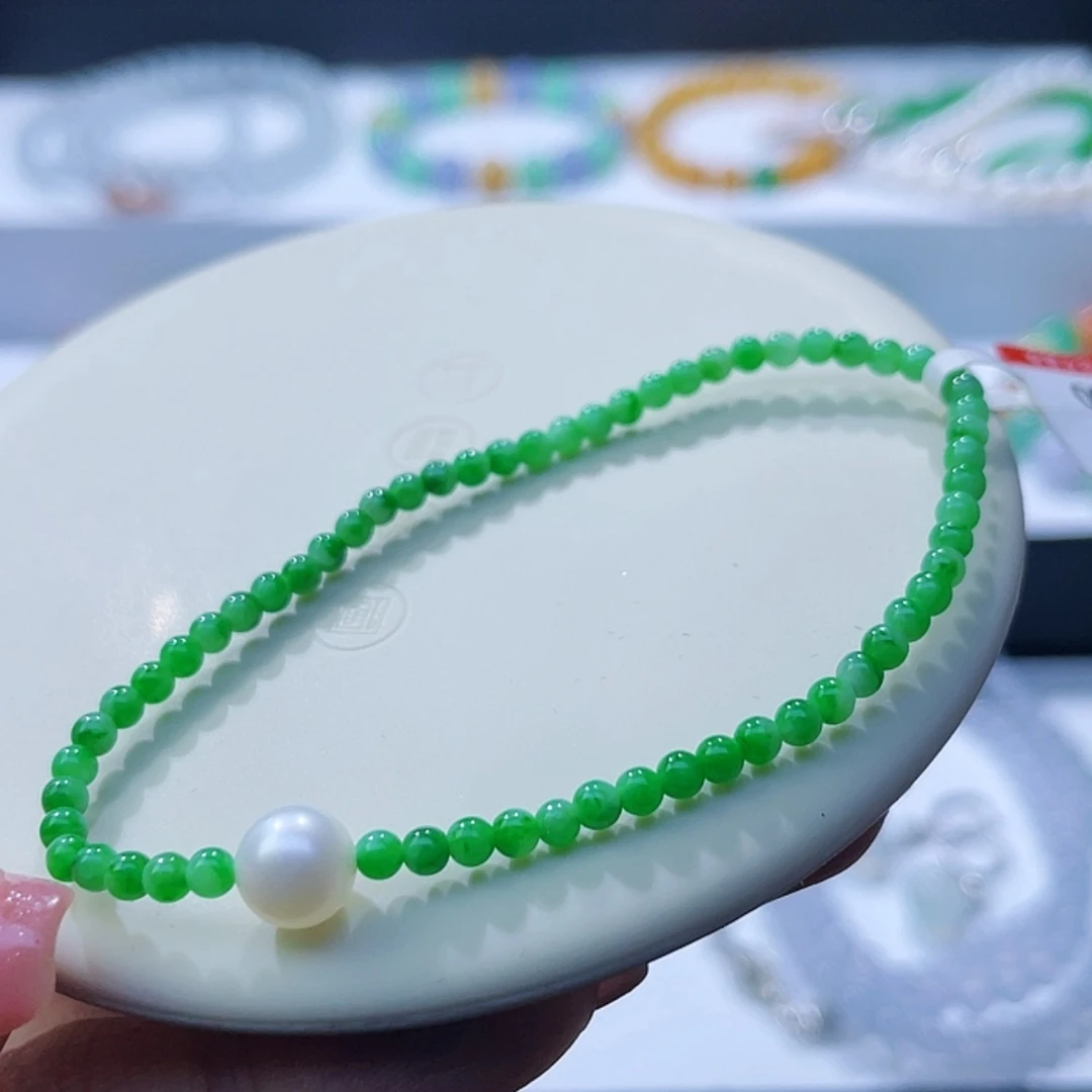 【闪购商品】未镶嵌手串翡翠