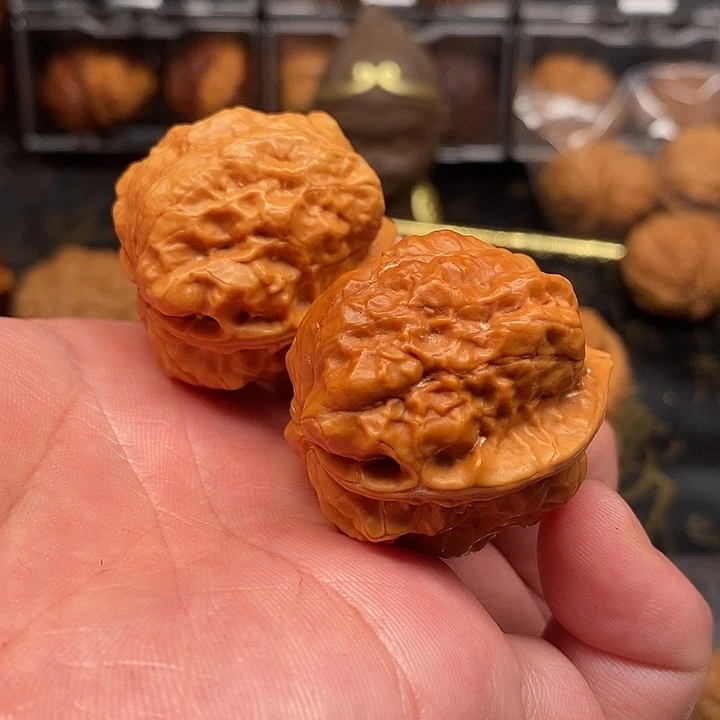 文玩核桃吊坠至尊妖蝉