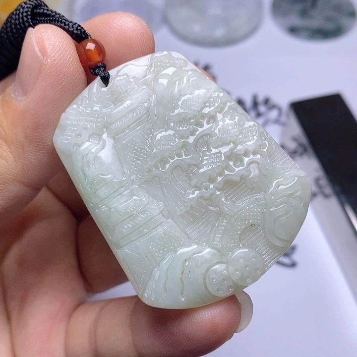 颈饰未镶嵌翡翠翡翠