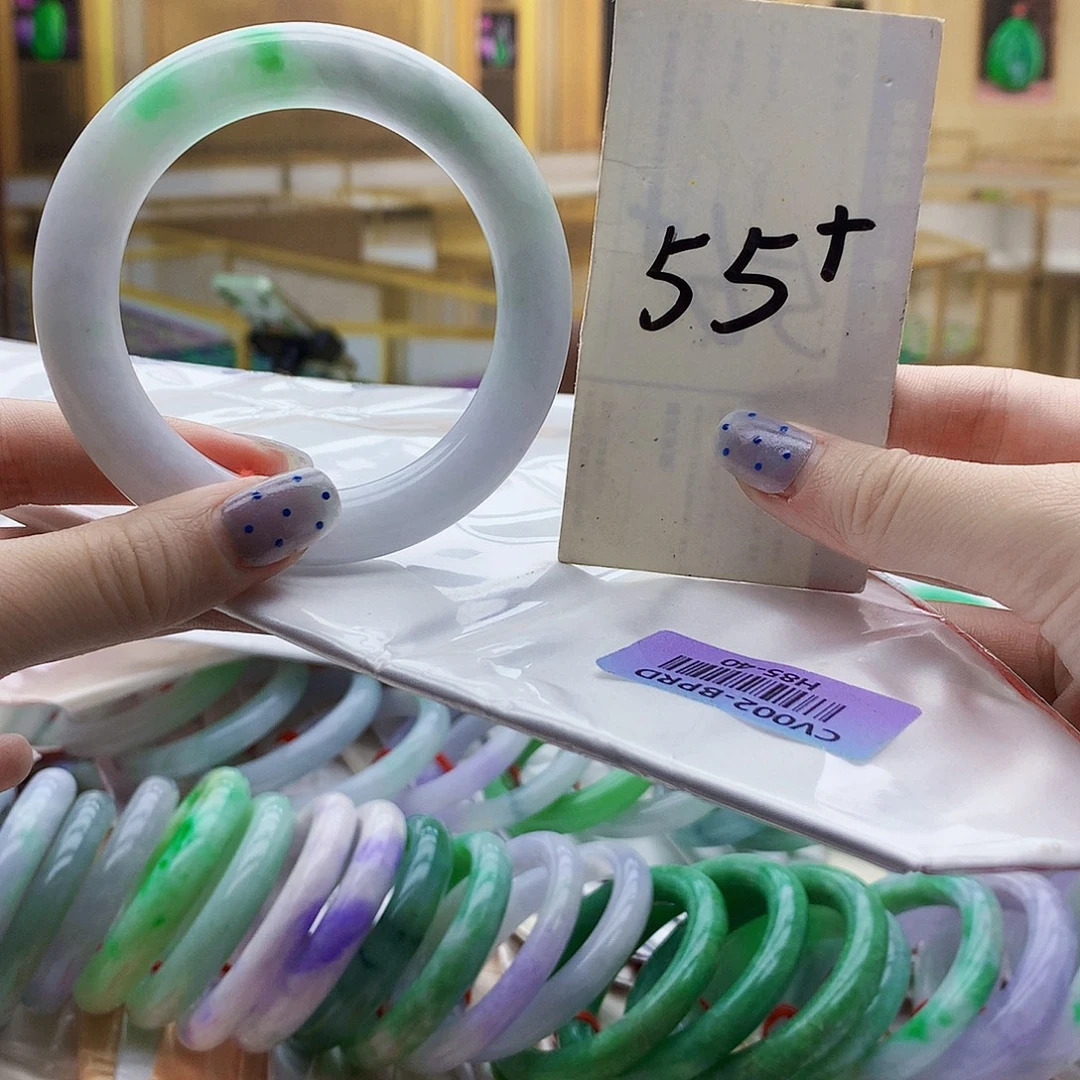 翡翠未镶嵌手镯hhj