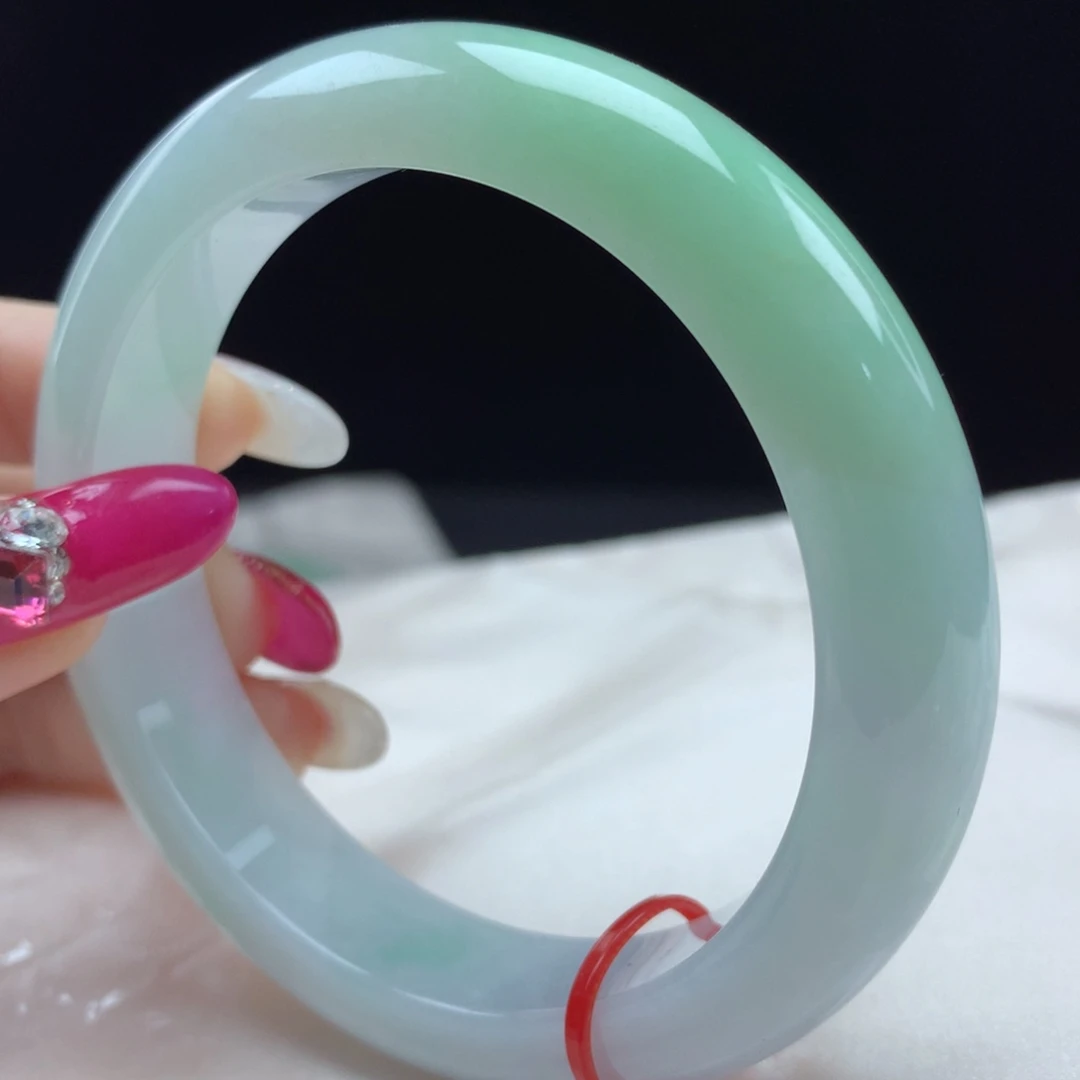 未镶嵌手镯翡翠96802,