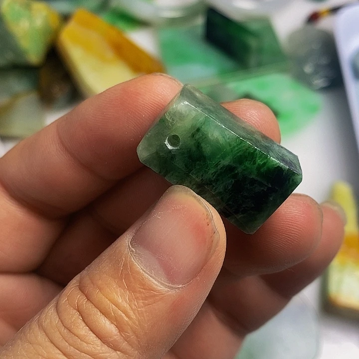 翡翠散珠天然翡翠A货挂件