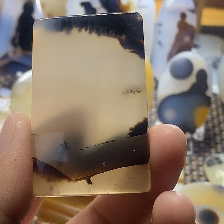 未镶嵌颈饰玛瑙/玉髓慌*?