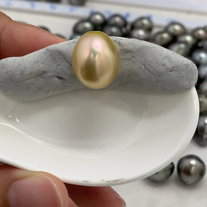 海水珍珠裸珠金珠炫彩极微瑕13.2m